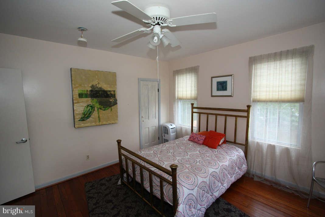 4801 Rittenhouse Street Riverdale, MD 20737 - Photo 11 of 17 Bedroom