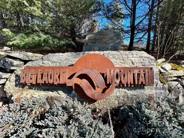 $34,750 | 275 Overlook Lane, Unit 22, Marshall, NC 28753