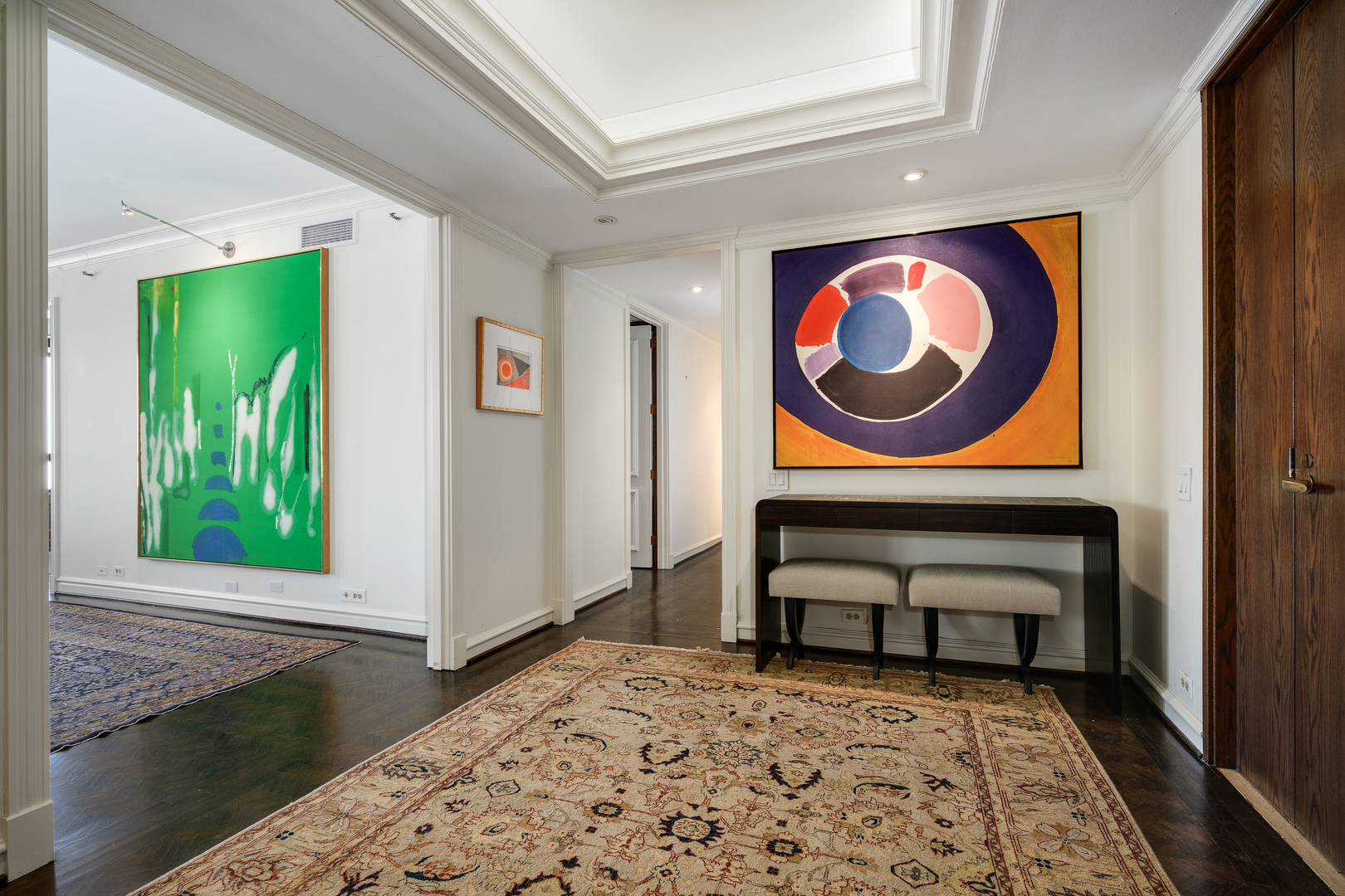 180 East Pearson Street, Unit 6802 Chicago, IL 60611 - Photo 2 of 33 a view of entryway with a rug