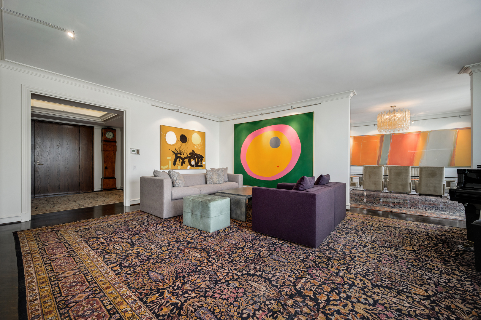 180 East Pearson Street, Unit 6802 Chicago, IL 60611 - Photo 5 of 33 a living room with furniture