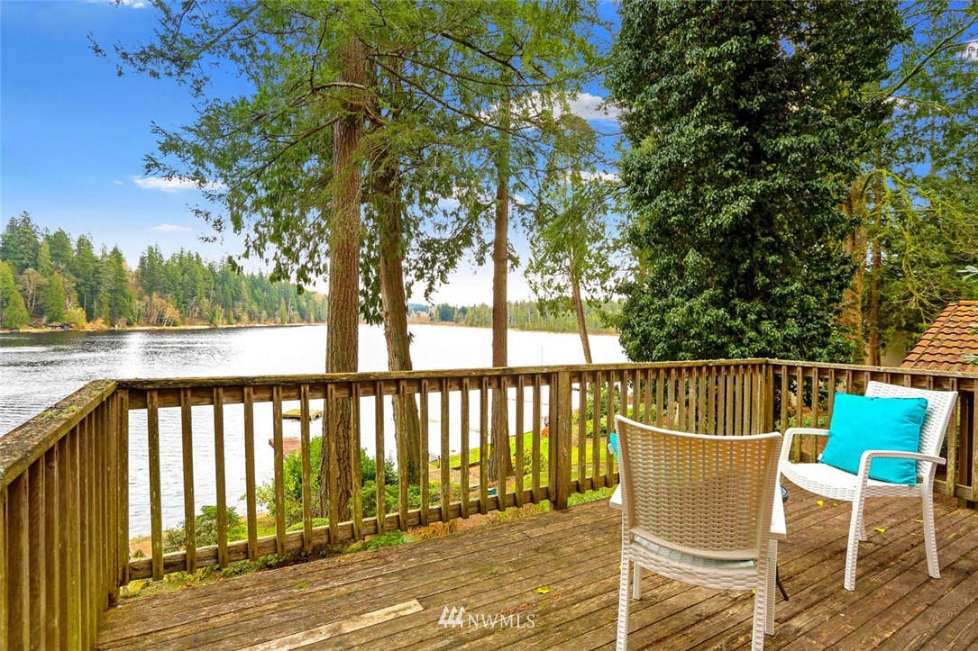 18110 West Spring Lake Drive Southeast Renton, WA 98058 - Photo 17 of 38 Gallery Image 17