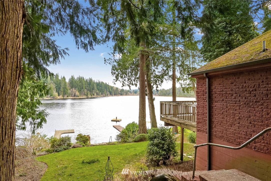 18110 West Spring Lake Drive Southeast Renton, WA 98058 - Photo 19 of 38 Gallery Image 19