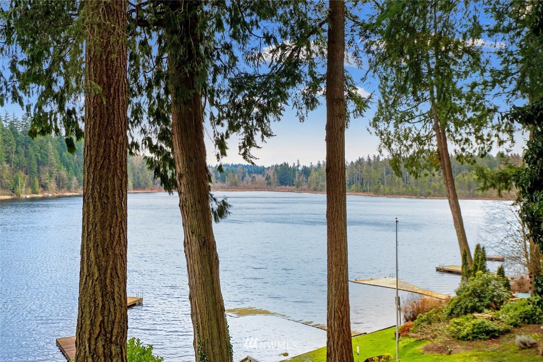 18110 West Spring Lake Drive Southeast Renton, WA 98058 - Photo 24 of 38 Gallery Image 24