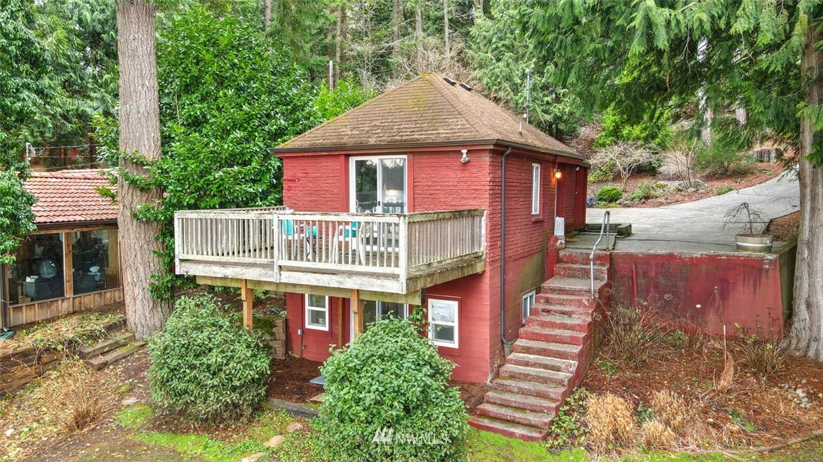18110 West Spring Lake Drive Southeast Renton, WA 98058 - Photo 36 of 38 Gallery Image 36