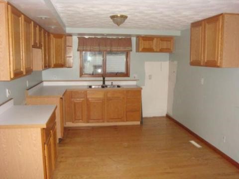 2560 East Carleton Road Adrian, MI 49221 - Photo 2 of 8 921400-1.JPG