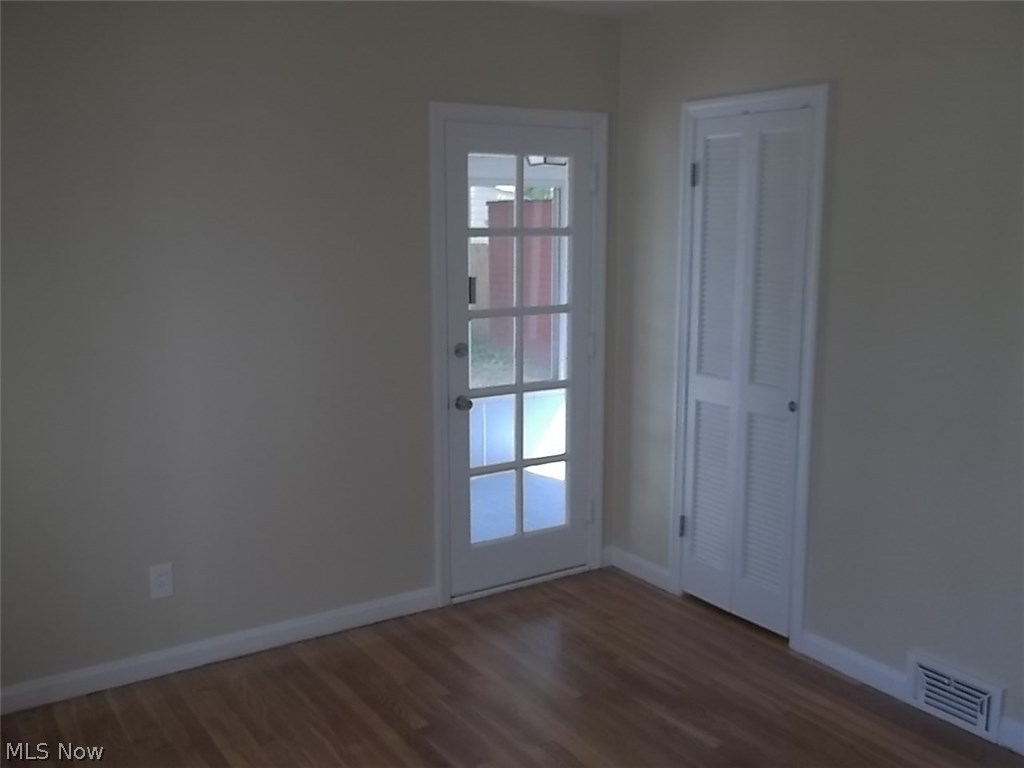 3751 Bainbridge Road Cleveland Heights, OH 44118 - Photo 23 of 32