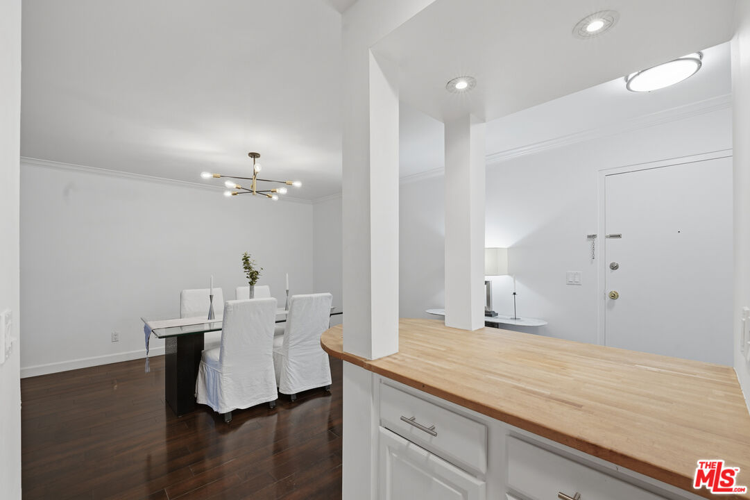 10732 Woodbine Street, Unit 3 Los Angeles, CA 90034 - Photo 19 of 37