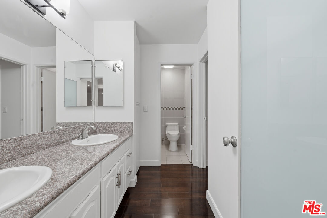 10732 Woodbine Street, Unit 3 Los Angeles, CA 90034 - Photo 26 of 37