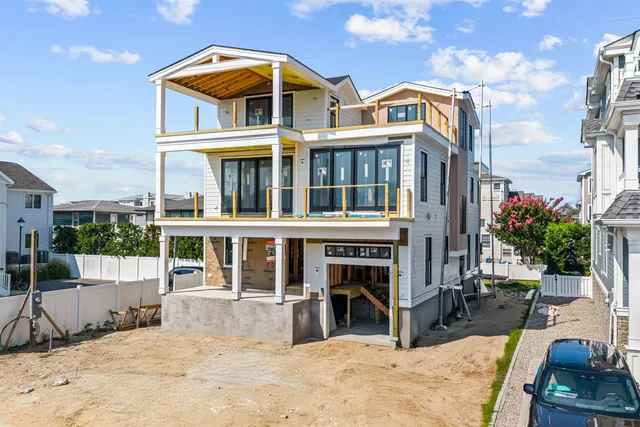 a view of a large building