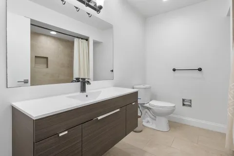 $1,995,000 | 654 Pine Lake Drive, Delray Beach, FL 33445