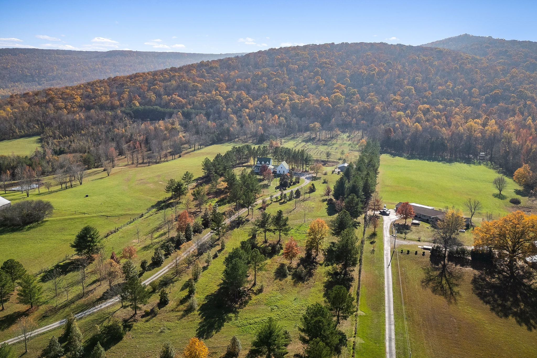 225 Apple Valley Lane Morrison, TN 37357 - Photo 57 of 74 a view of a city