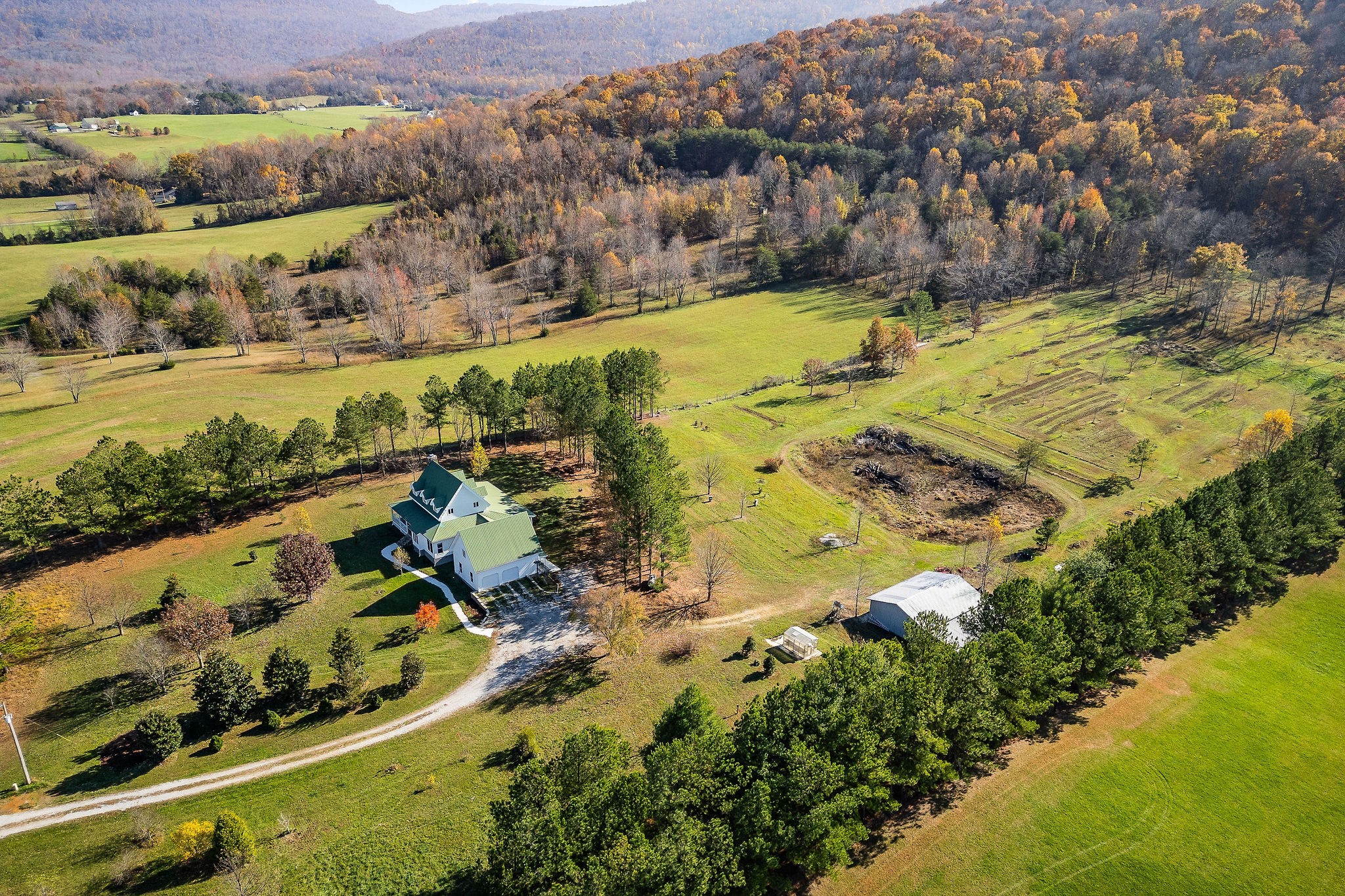 225 Apple Valley Lane Morrison, TN 37357 - Photo 61 of 74 an aerial view of residential houses with outdoor space