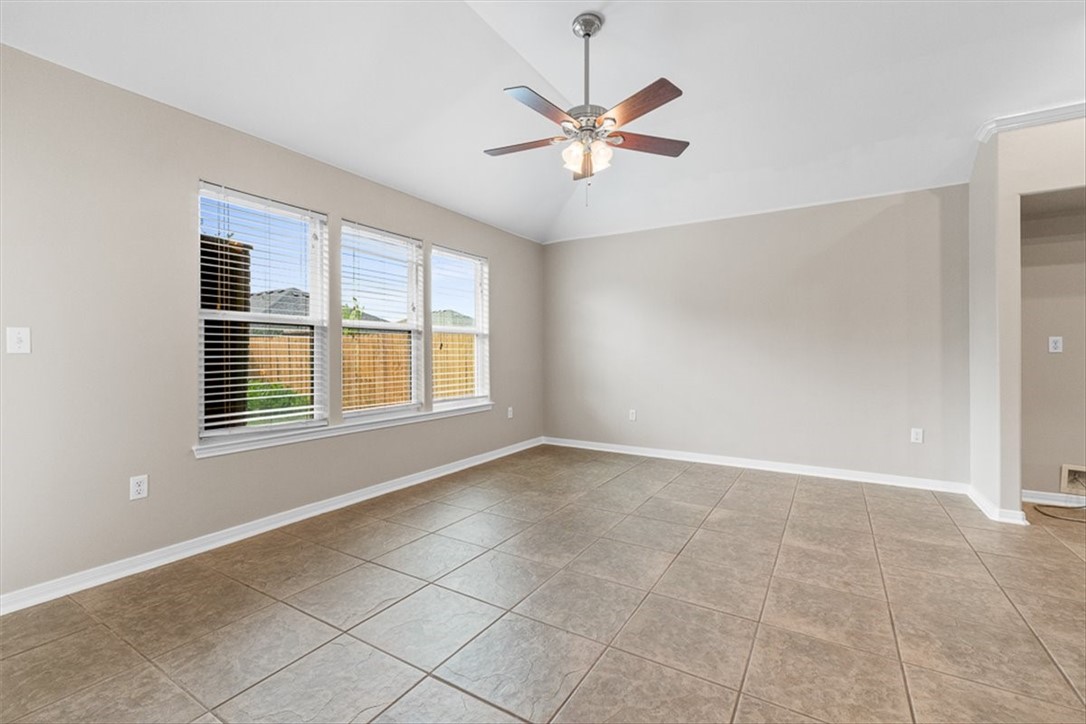 314 San Rafael Drive Portland, TX 78374 - Photo 12 of 27