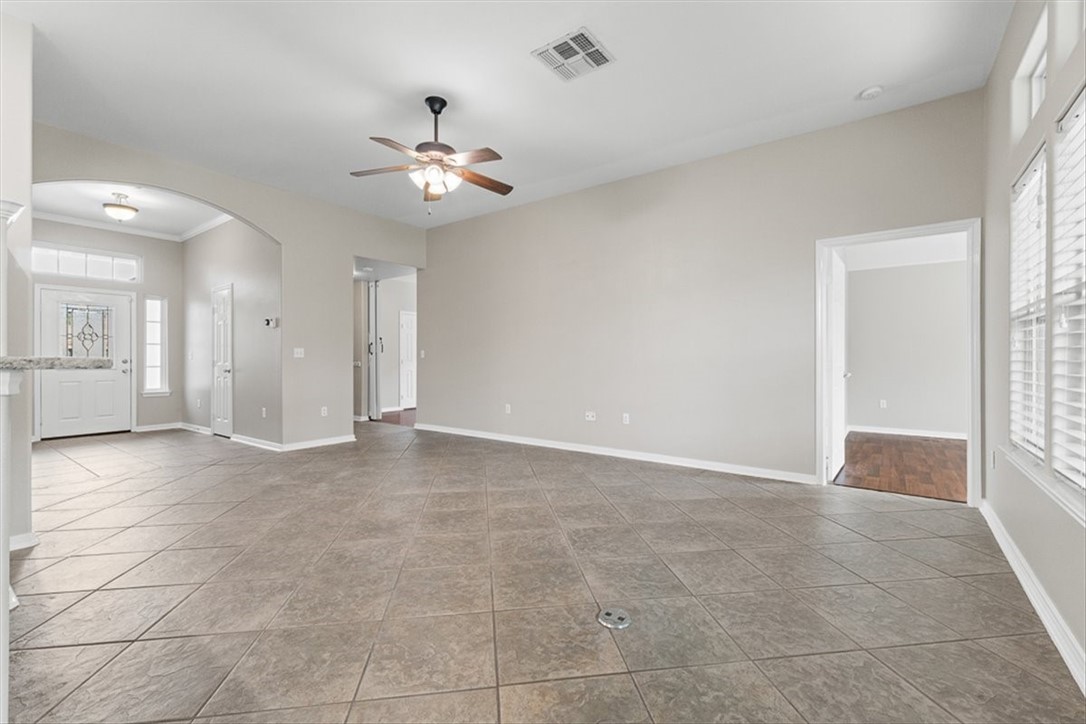 314 San Rafael Drive Portland, TX 78374 - Photo 8 of 27