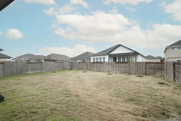 $3,000 | 109 Giverny, Boerne, TX 78006