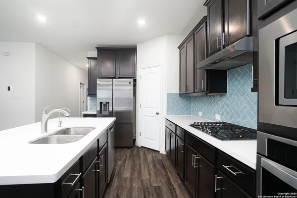 $3,000 | 109 Giverny, Boerne, TX 78006