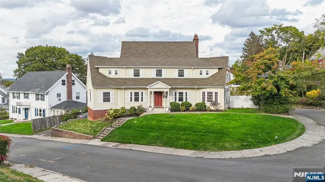 $650,000 | 5 Park Road, Paterson, NJ 07514