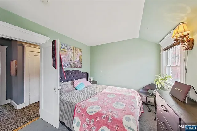 $650,000 | 5 Park Road, Paterson, NJ 07514