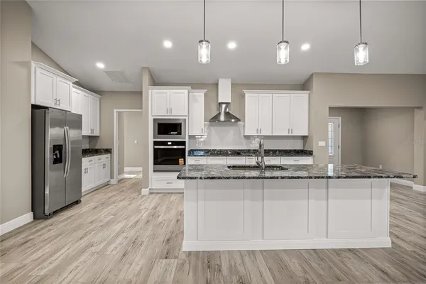 $439,900 | 2315 Southeast 31st Place, Ocala, FL 34471