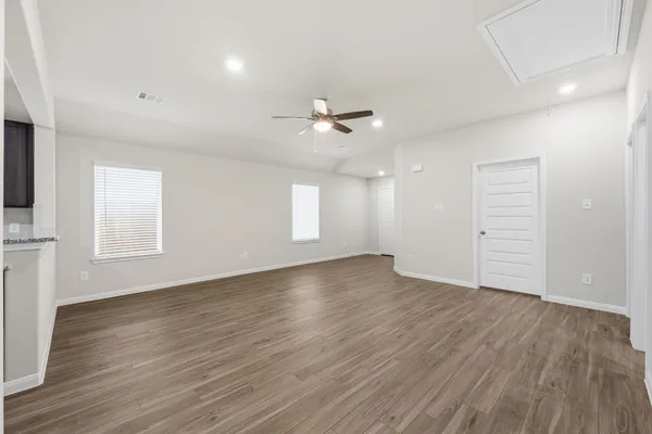 $2,000 | 14107 Balcones Fault Court, Willis, TX 77318