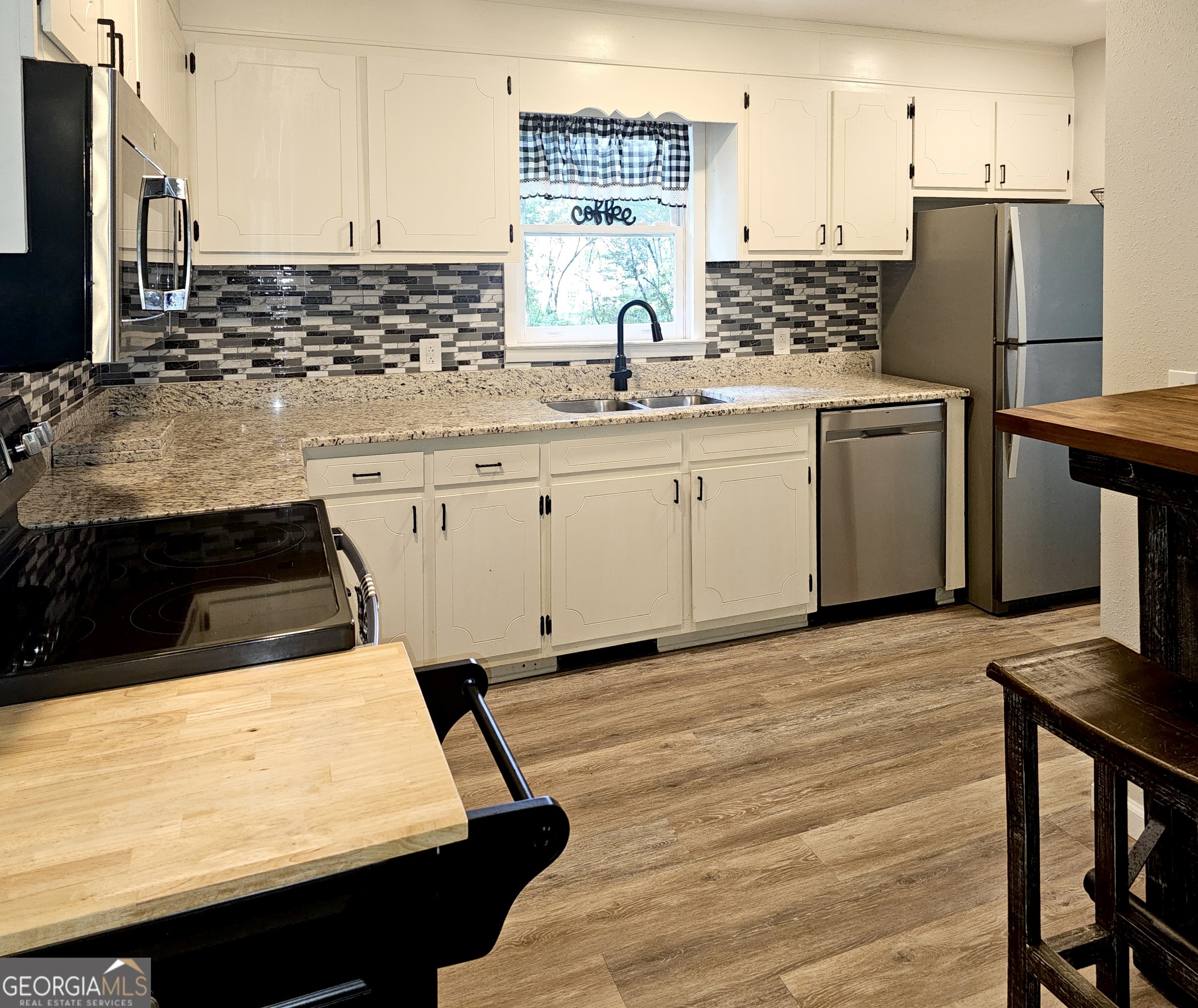 253 Yonah Valley Road Cleveland, GA 30528 - Photo 11 of 35