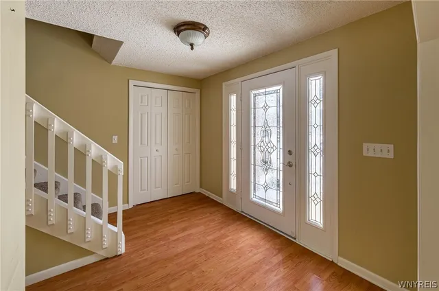 $499,900 | 111 Brenridge Drive, Amherst, NY 14051