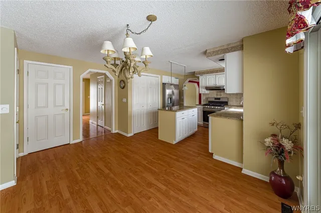 $499,900 | 111 Brenridge Drive, Amherst, NY 14051