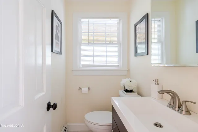 $889,000 | 11 Prospect Street, Great Barrington, MA 01230