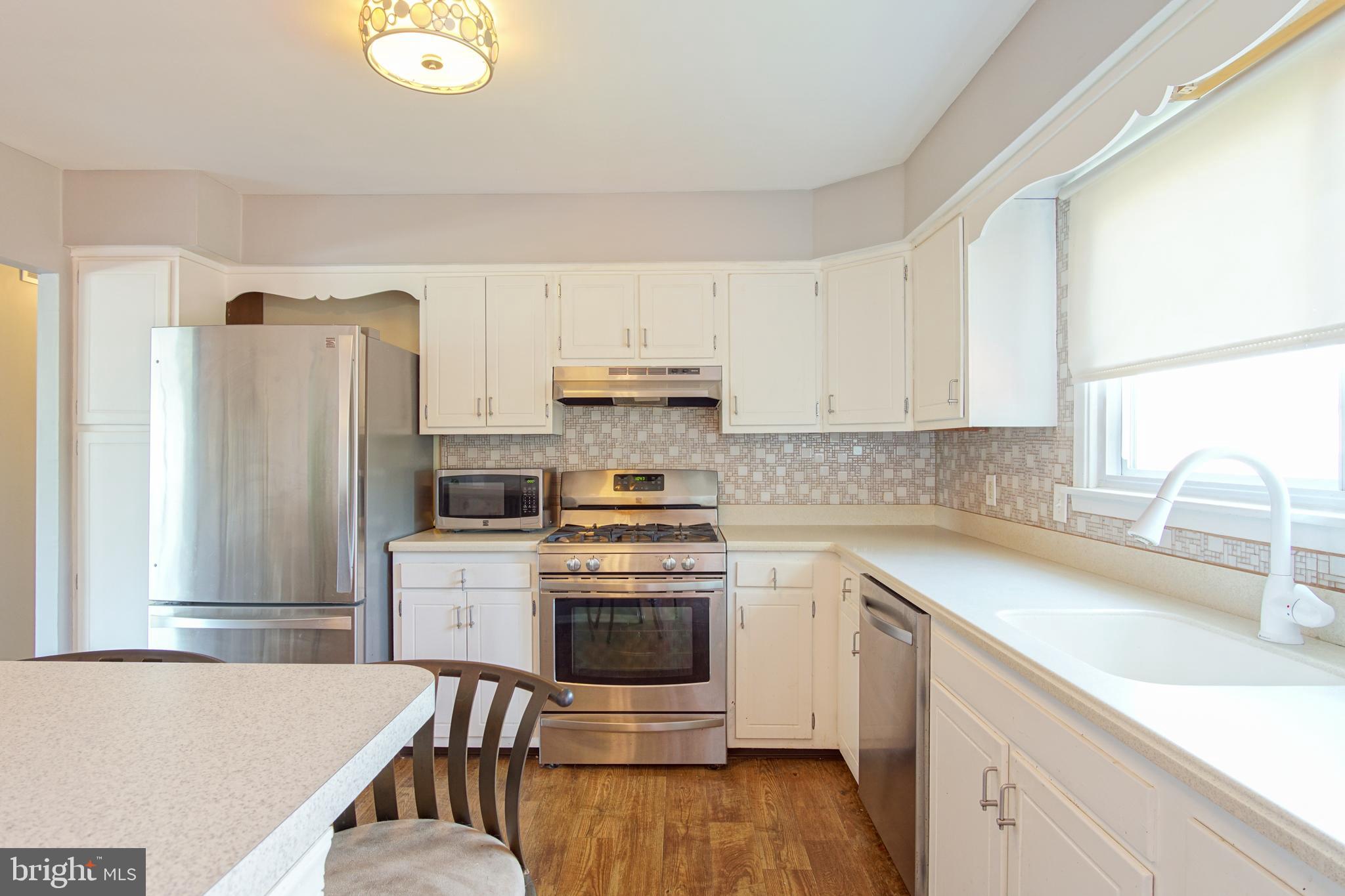 2 Stone River Road Clementon, NJ 08021 - Photo 15 of 32