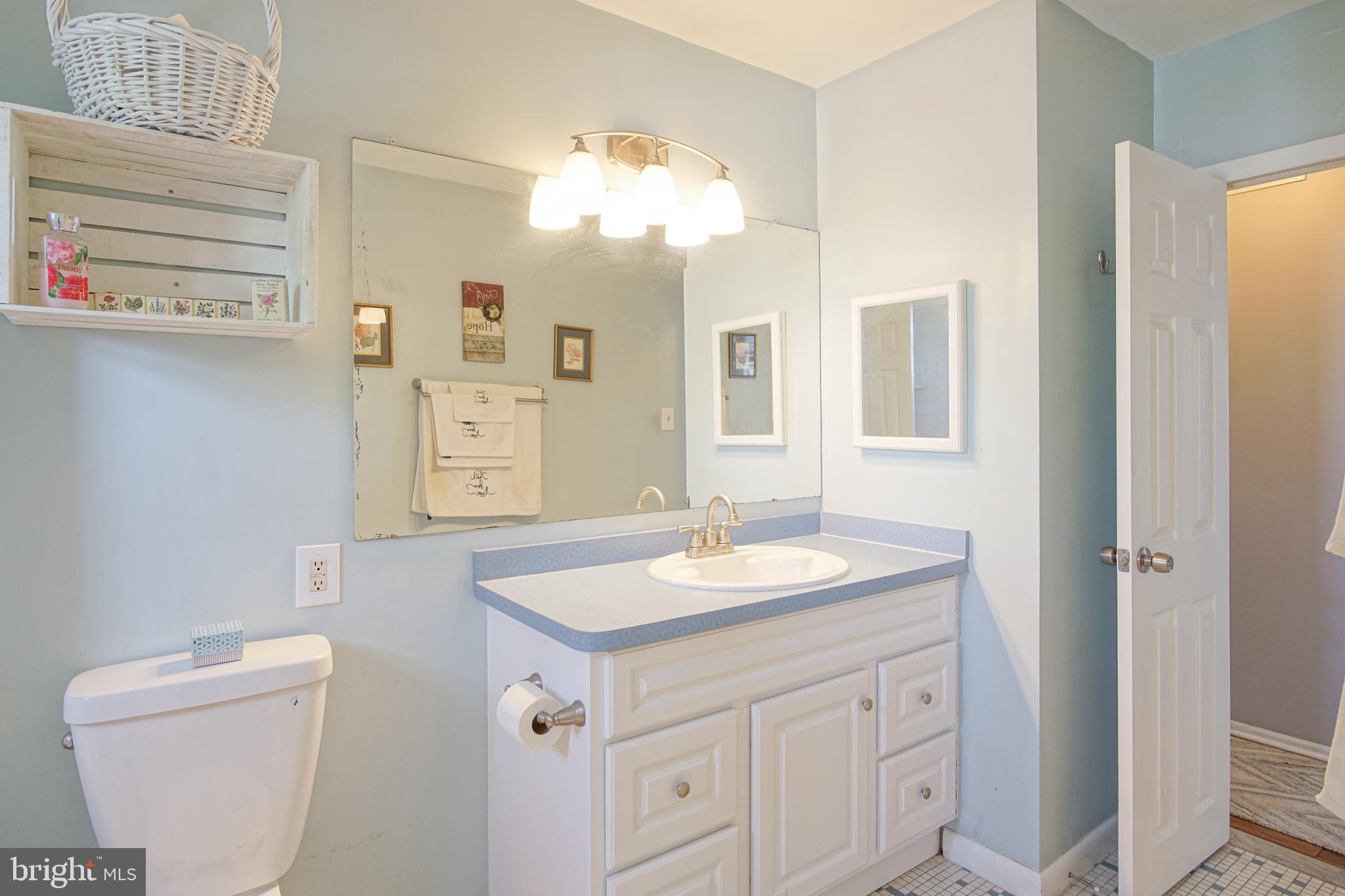2 Stone River Road Clementon, NJ 08021 - Photo 23 of 32
