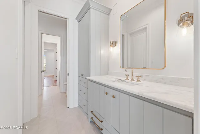 $899,000 | 301 Gunter Grass Court, Lafayette, LA 70508