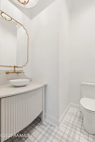 $899,000 | 301 Gunter Grass Court, Lafayette, LA 70508