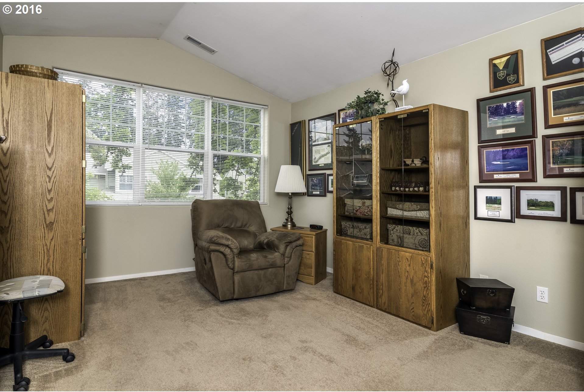 20786 Northeast Rockspring Street Beaverton, OR 97006 - Photo 12 of 22 Gallery Image 12