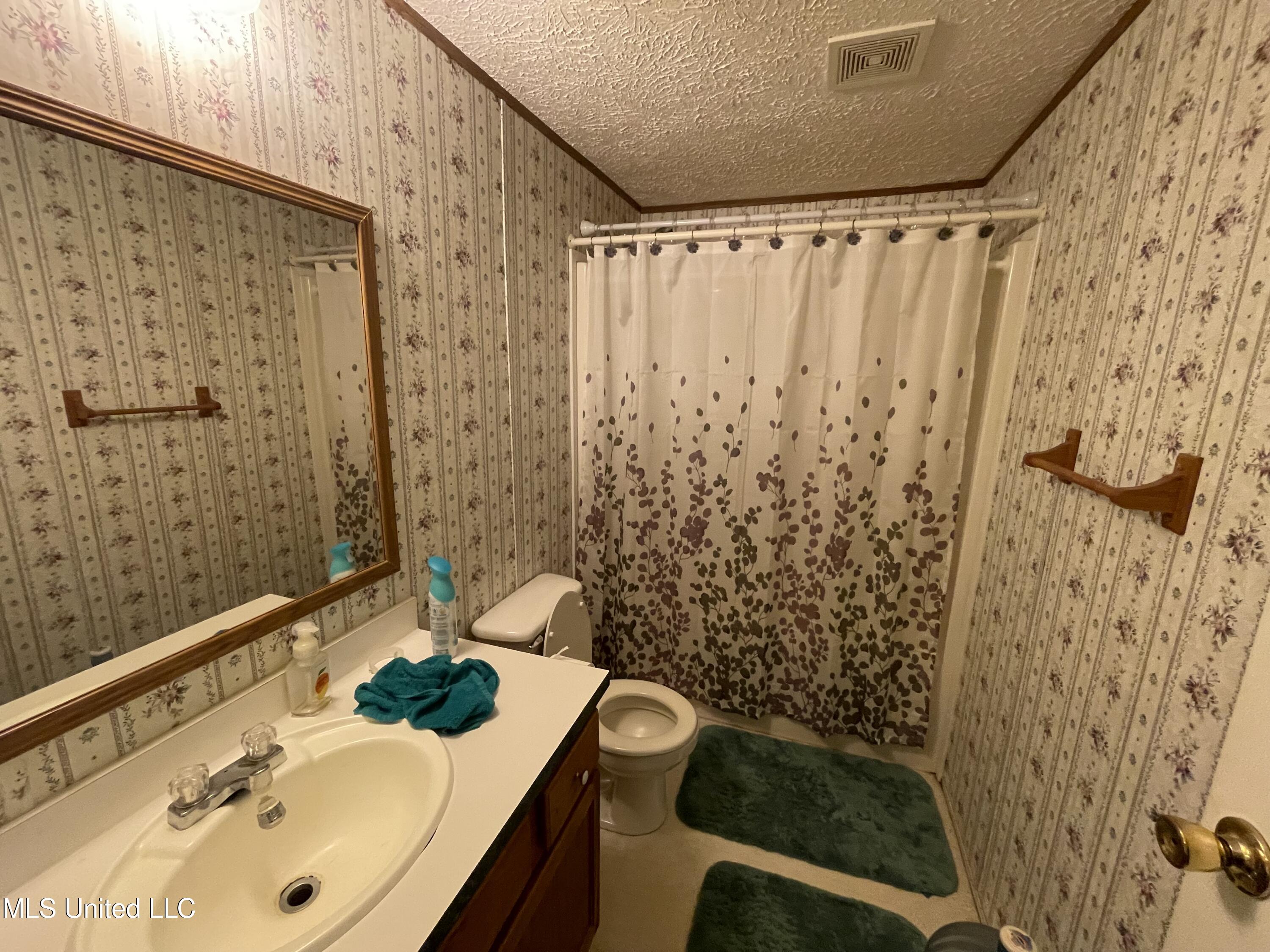 1027 Hickman Road Wiggins, MS 39577 - Photo 11 of 14 IMG_3739