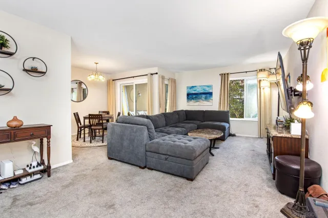 $470,000 | 1855 Diamond Street, Unit 5232, San Diego, CA 92109