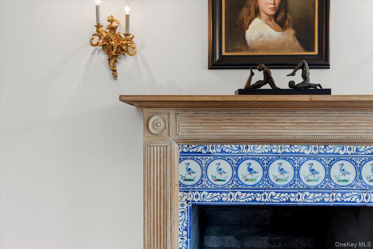 8 Douglas Circle Rye, NY 10580 - Photo 18 of 36 Architectiral details make this home uniquely charming.