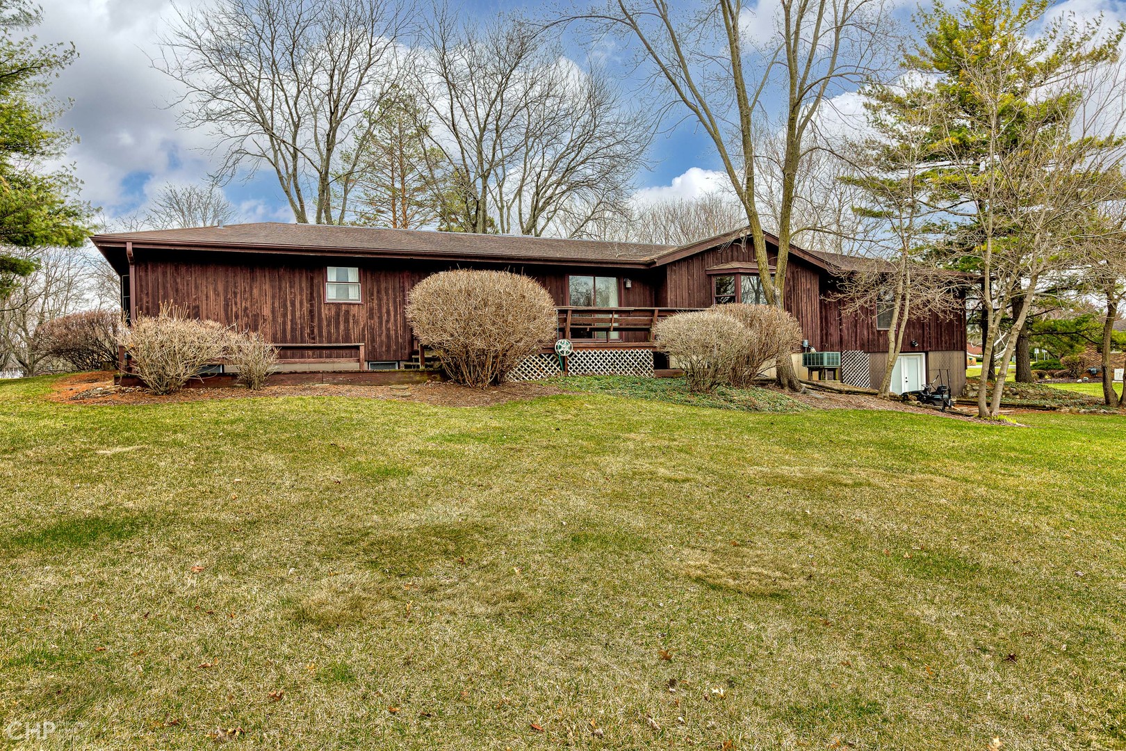 3027 Red Barn Road Crystal Lake, IL 60012 - Photo 38 of 40 a view of a yard with large trees