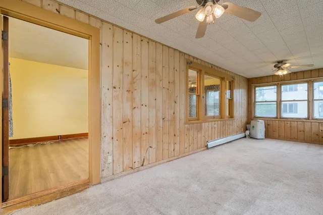 $129,000 | 240 Cleveland Avenue West, Winnebago, MN 56098