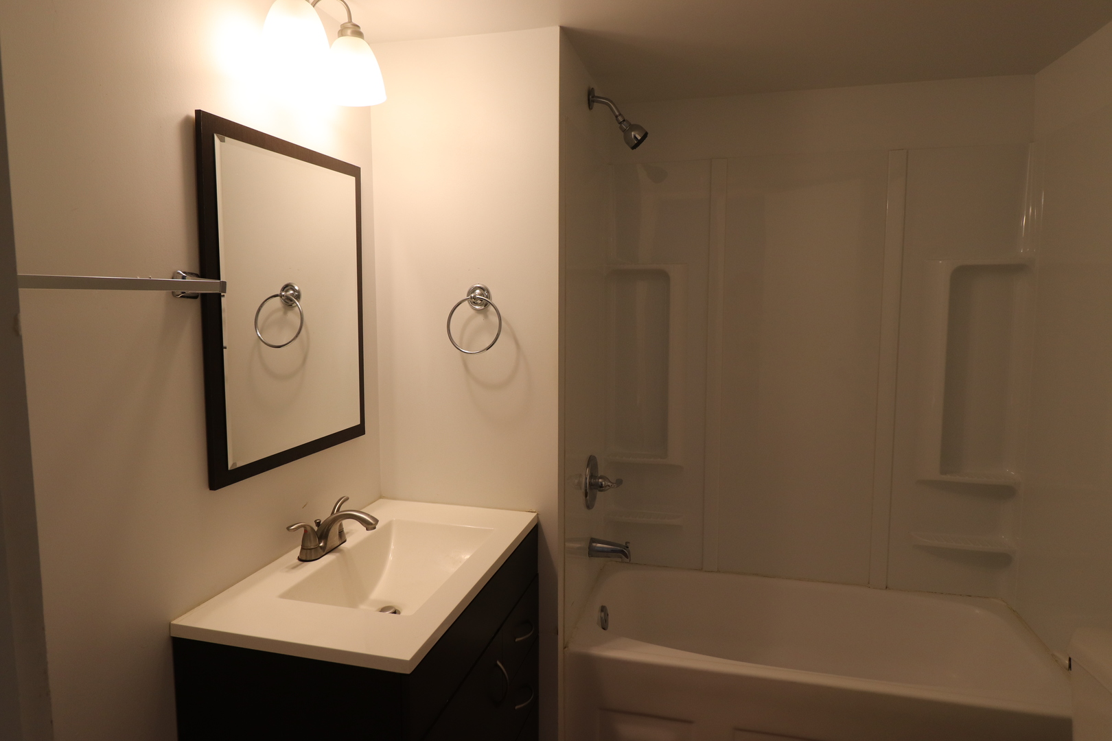 1186 Candida Road Elgin, IL 60123 - Photo 9 of 18