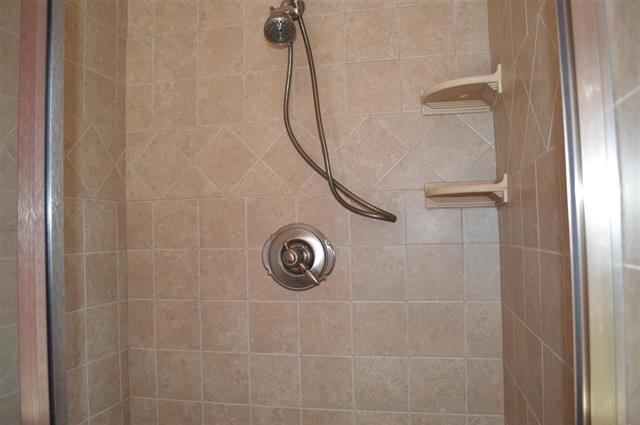571 Copeland Road Ocoee, TN 37361 - Photo 14 of 45 Tile Shower