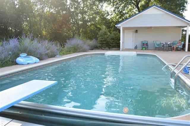 571 Copeland Road Ocoee, TN 37361 - Photo 40 of 45 18x36 heated pool