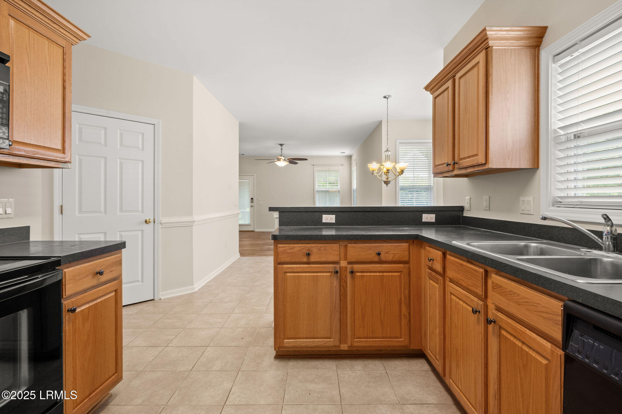 39 Woods Bay Road Bluffton, SC 29910 - Photo 21 of 47 39WoodsBay-15