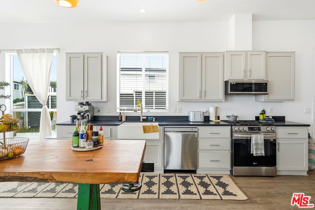 29500 Heathercliff Road, Unit 134 Malibu, CA 90265 - Photo 14 of 34