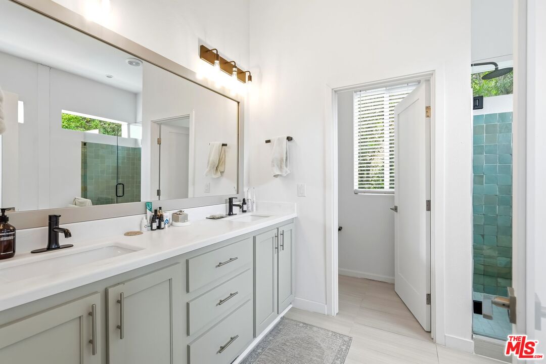 29500 Heathercliff Road, Unit 134 Malibu, CA 90265 - Photo 17 of 34