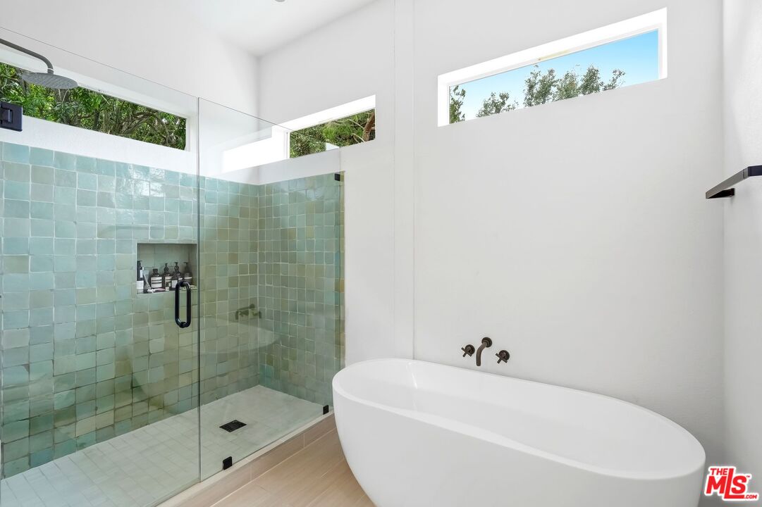 29500 Heathercliff Road, Unit 134 Malibu, CA 90265 - Photo 19 of 34