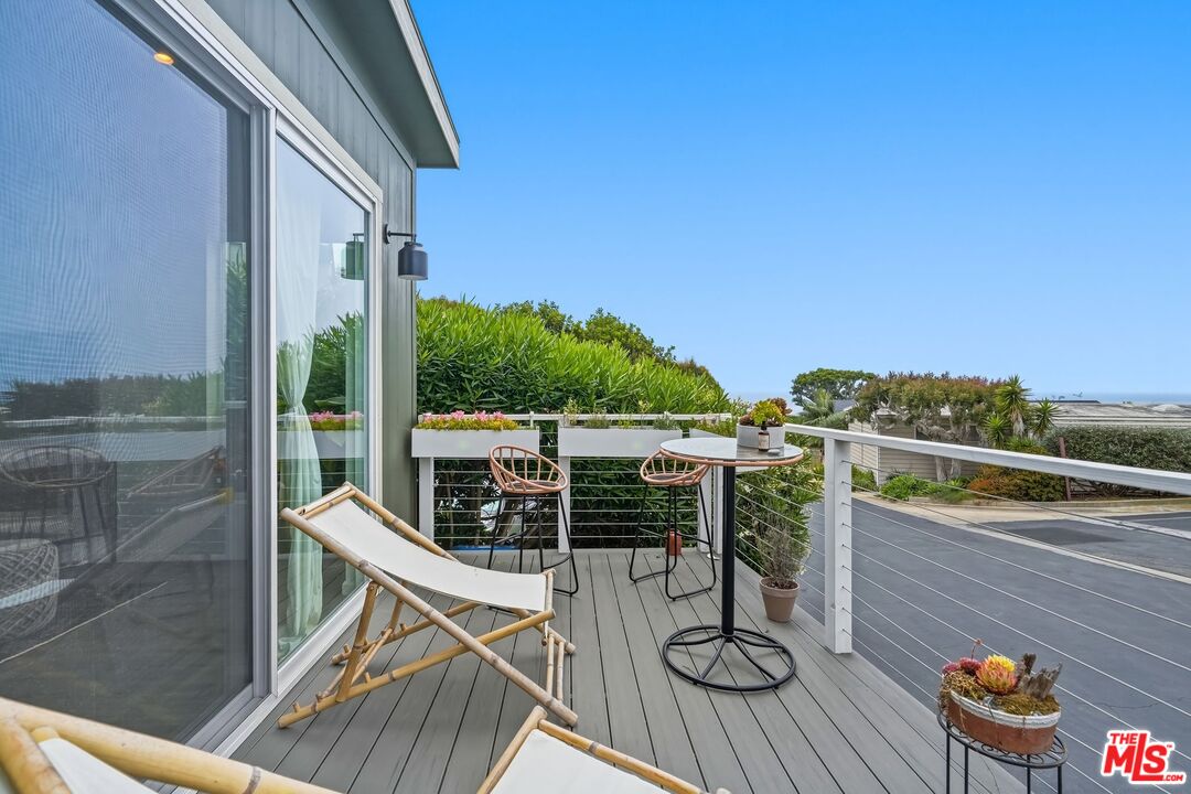 29500 Heathercliff Road, Unit 134 Malibu, CA 90265 - Photo 8 of 34