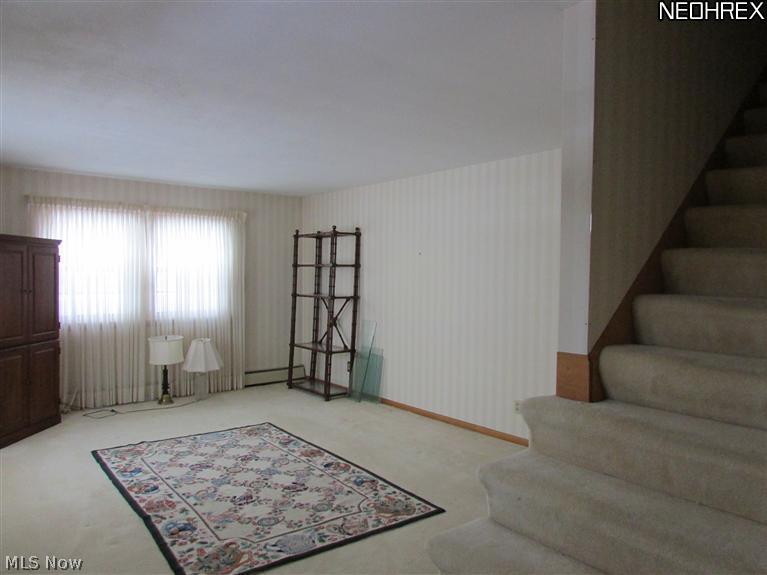 1292 Griggy Road Mogadore, OH 44260 - Photo 2 of 11