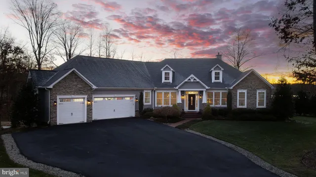a view of outdoor space yard and patio