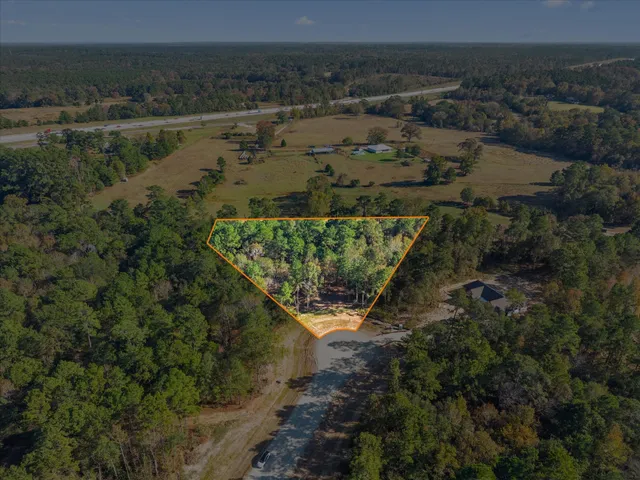 $225,000 | 195 Bunkhouse Road, New Waverly, TX 77358