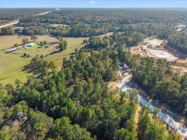 $225,000 | 195 Bunkhouse Road, New Waverly, TX 77358